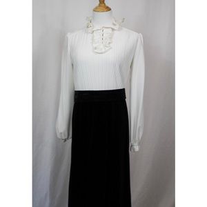 Vintage Tuxedo Style Maid’s Dress 70’s Medium